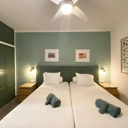 Дом отдыха Mykonos Waterfront House Walk To Private