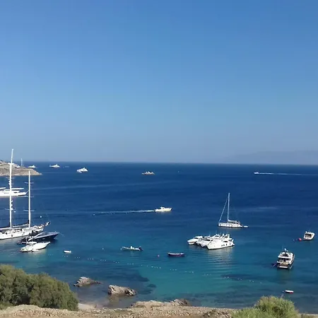 Mykonos Waterfront House Walk To Private Nyaraló *