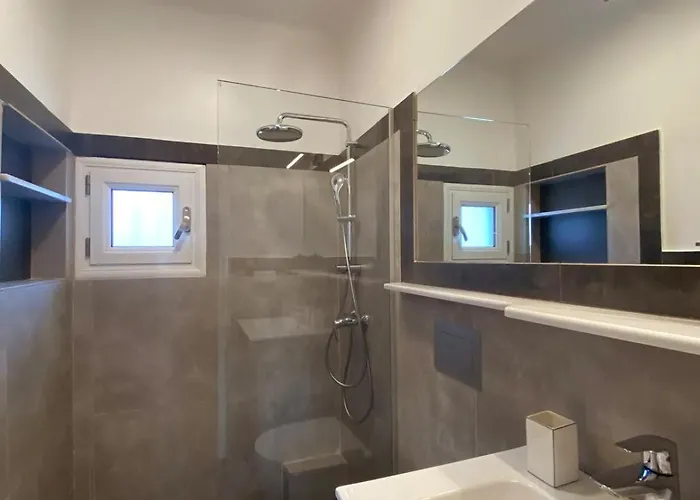 Mykonos Waterfront House Walk To Private בית נופש