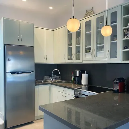 Dom wakacyjny Mykonos Waterfront House Walk To Private *